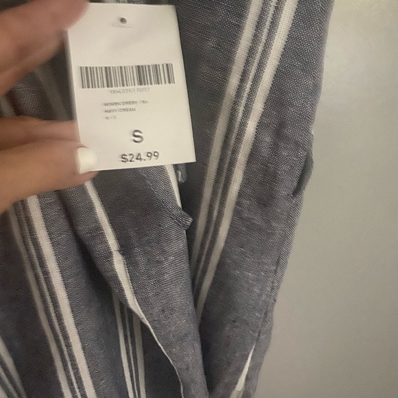 Woven mini dress - Picture 2 of 4